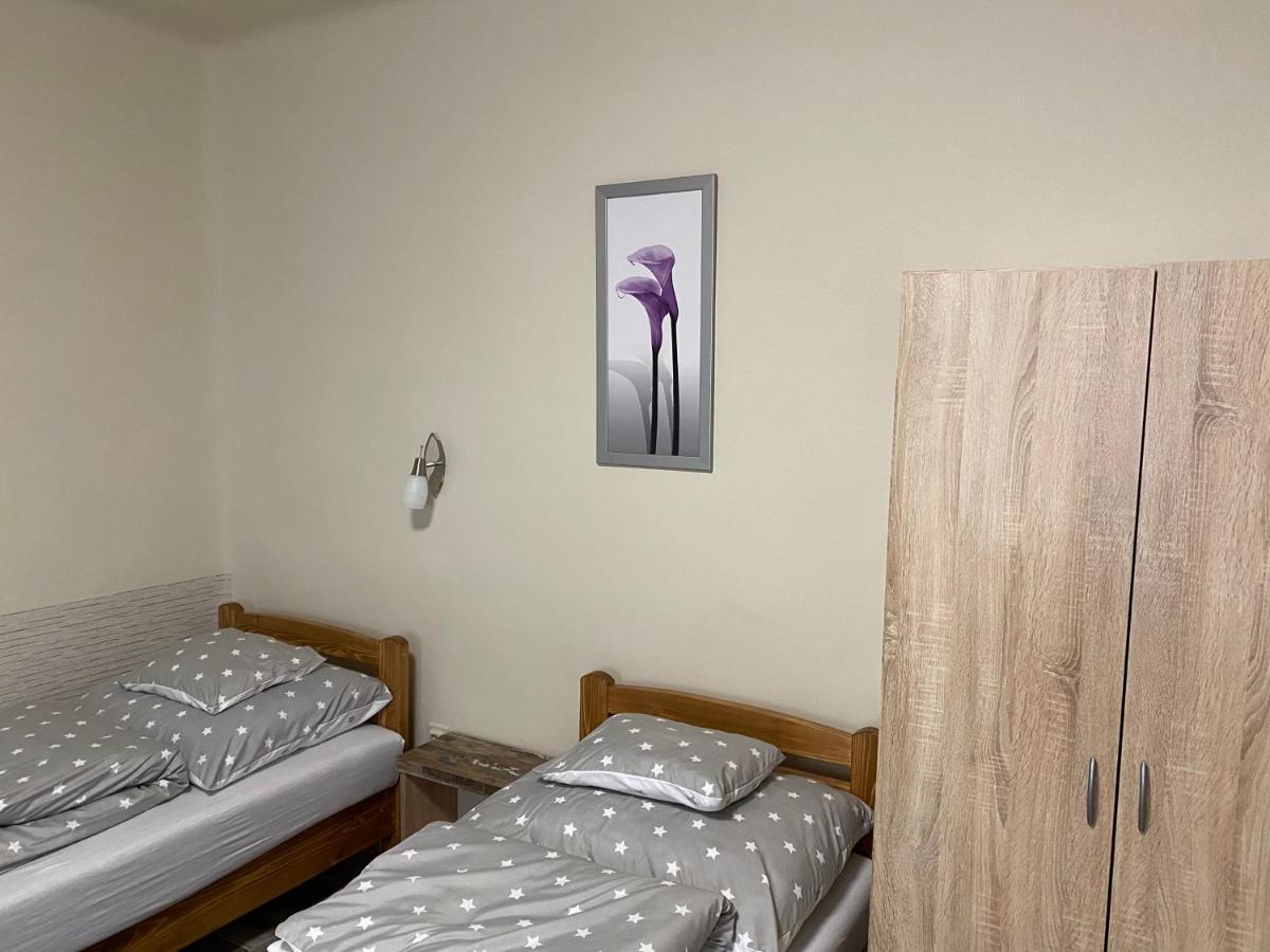 Levendula Vendeghaz Daire Hajduboszormeny Dış mekan fotoğraf